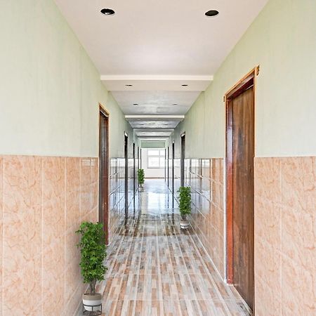 Kurmannapalem Hotel O Vrk Residency מראה חיצוני תמונה