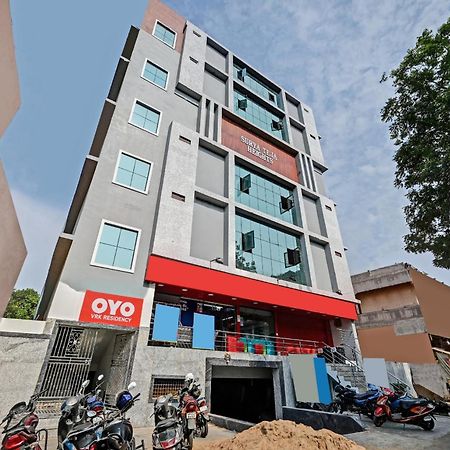 Kurmannapalem Hotel O Vrk Residency מראה חיצוני תמונה